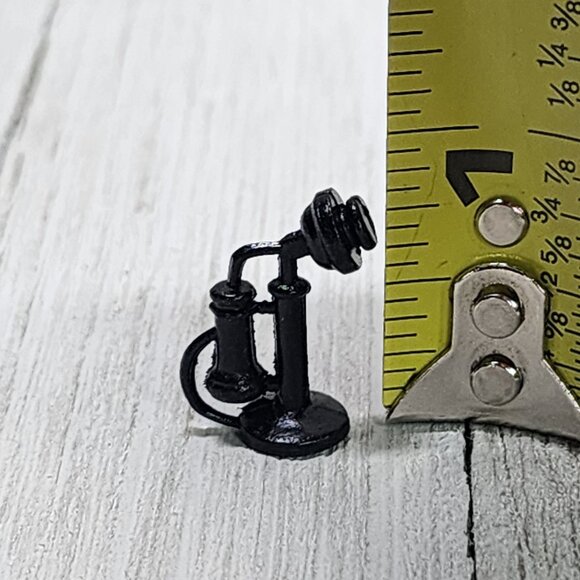 Vintage Dollhouse Miniature Victorian Mirror Hurricane Lamp Black Telephone SET - Picture 8 of 13